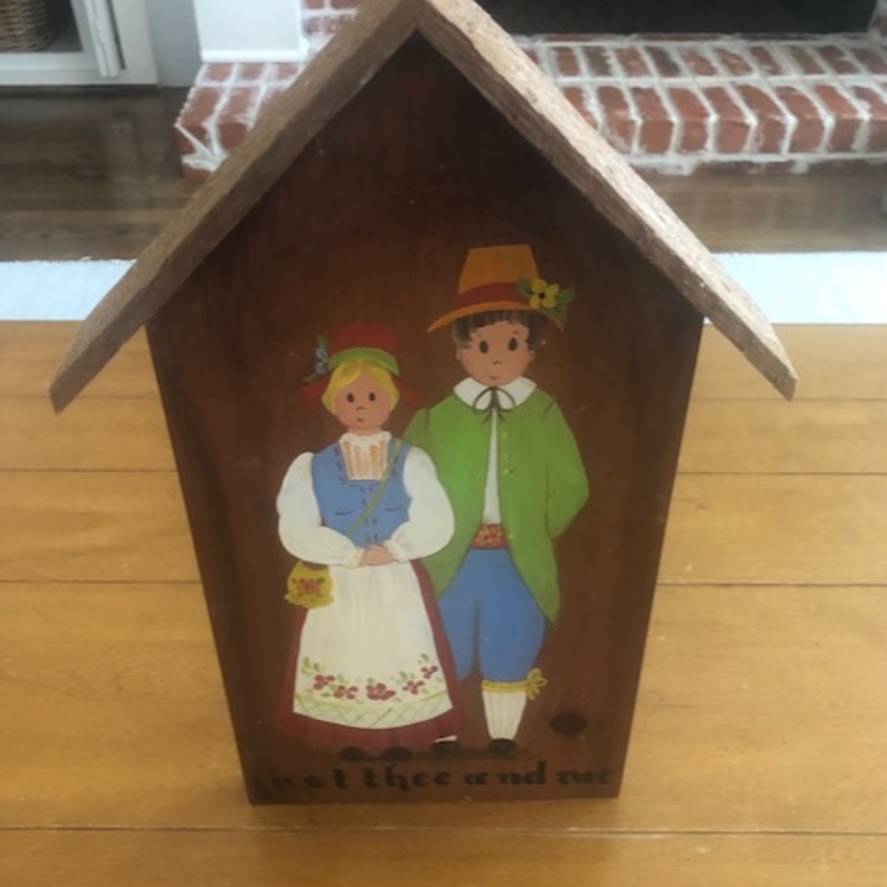 Vintage 1970's Wooden Hand Painted Plaque Amish Couple "Just Thee and Me"